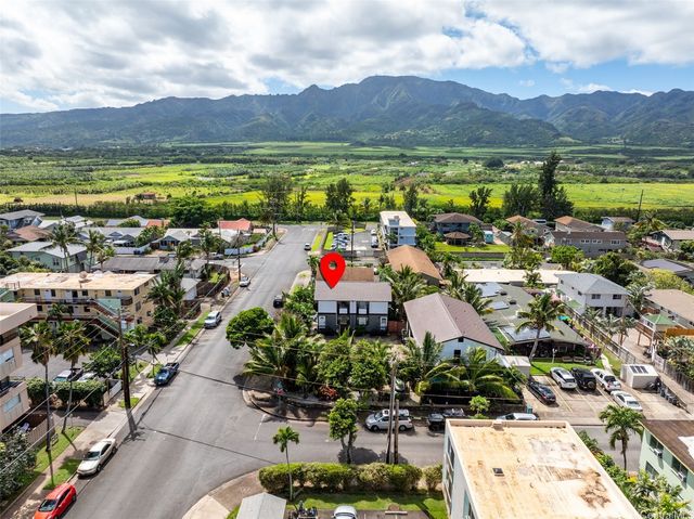 68-037 Apuhihi Street A, Waialua, HI 96791