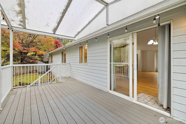 7018 Falcon Court, Arlington, WA 98223