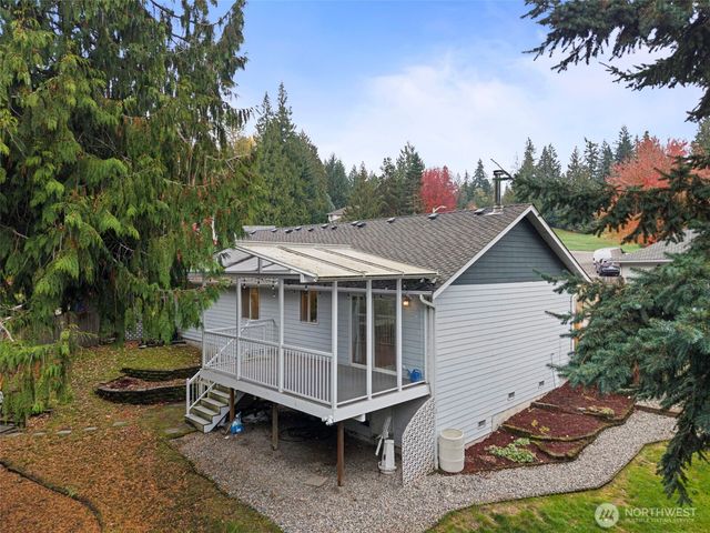 7018 Falcon Court, Arlington, WA 98223