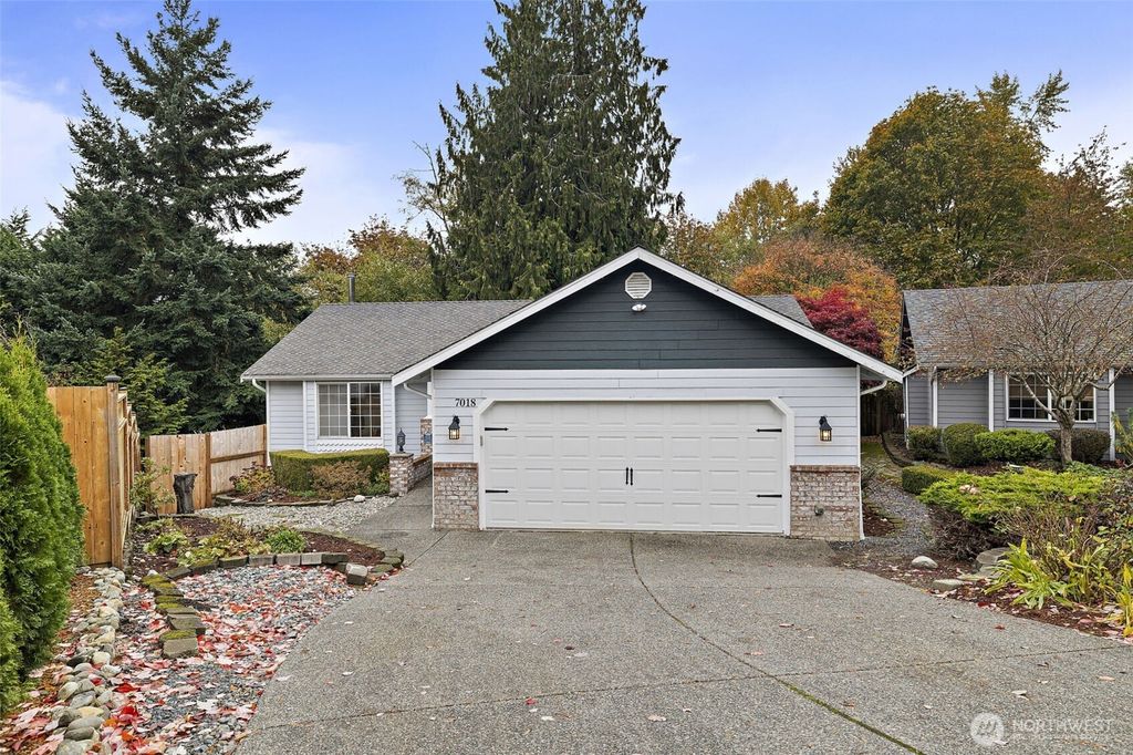 7018 Falcon Court, Arlington, WA 98223