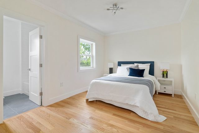 23 Franklin St 1, Somerville, MA 02145