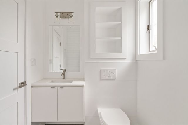 23 Franklin St 1, Somerville, MA 02145