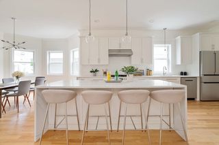 23 Franklin St 1, Somerville, MA 02145