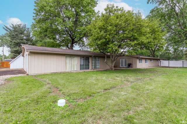 8520 Fiesta Way, Fort Wayne, IN 46815