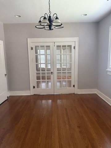 2701 Stuart Drive, Fort Worth, TX 76104