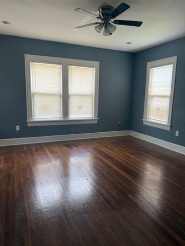2701 Stuart Drive, Fort Worth, TX 76104