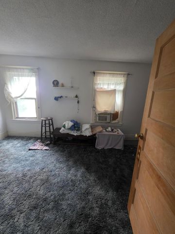 781 Lawson Avenue E, Saint Paul, MN 55106
