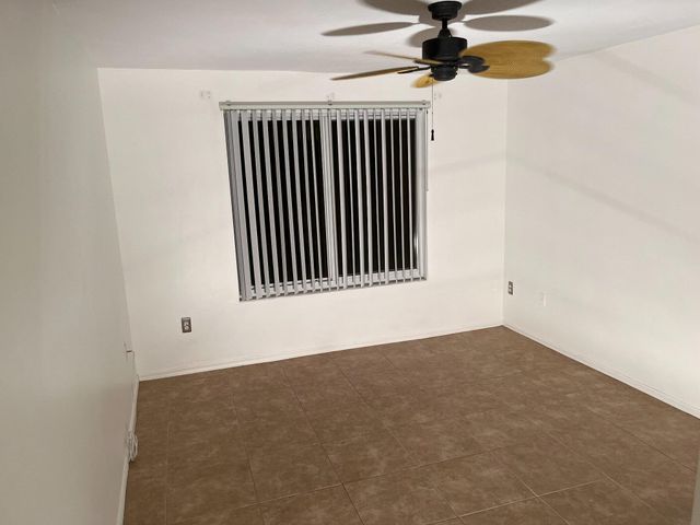 913 Villa Circle, Boynton Beach, FL 33483