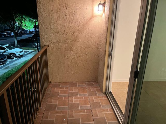 913 Villa Circle, Boynton Beach, FL 33483