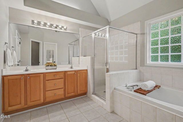 3533 Choplinshire Way, Apex, NC 27539