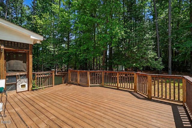 3533 Choplinshire Way, Apex, NC 27539