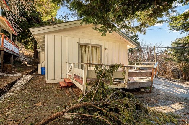 1164 Bear Springs, Rimforest, CA 92378