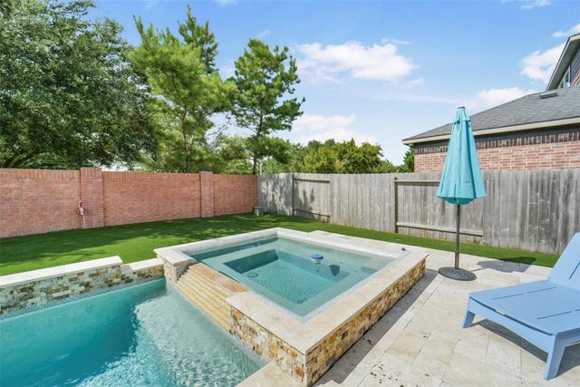 18843 Aspen Heights Trail, Cypress, TX 77429