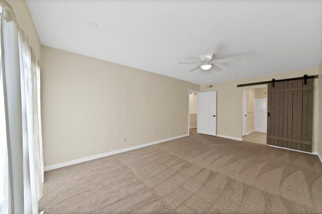 2303 Park Hill Drive, Fort Worth, TX 76110