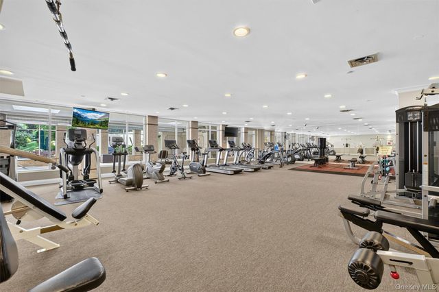 436 Trump Park, Shrub Oak, NY 10588