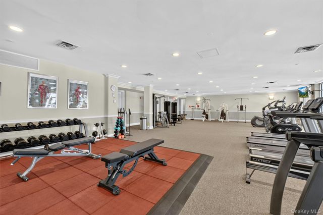 436 Trump Park, Shrub Oak, NY 10588