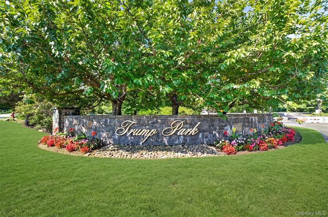 436 Trump Park, Shrub Oak, NY 10588