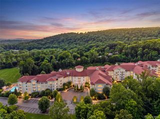 436 Trump Park, Shrub Oak, NY 10588