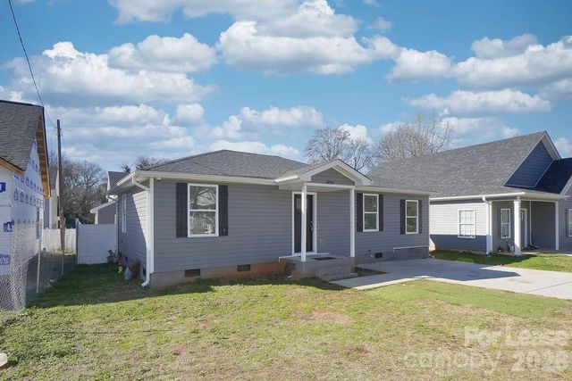 3825 Westway Drive, Charlotte, NC 28208