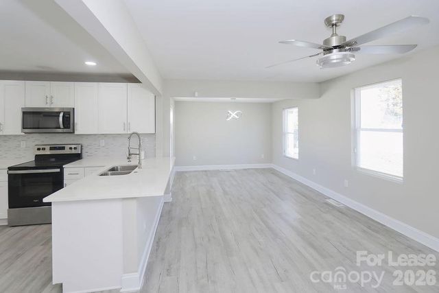 3825 Westway Drive, Charlotte, NC 28208