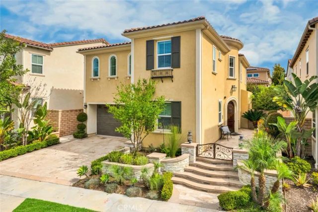 32 Lark, Lake Forest, CA 92630