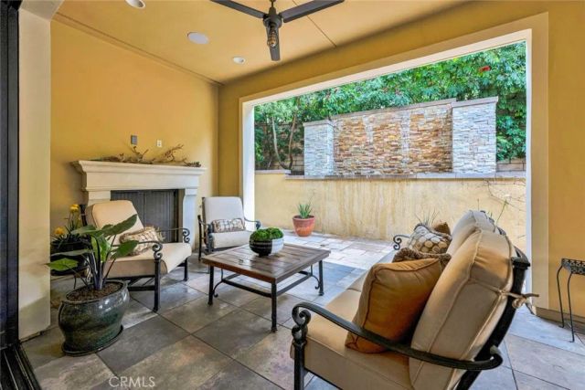 32 Lark, Lake Forest, CA 92630