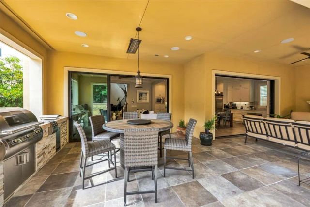 32 Lark, Lake Forest, CA 92630