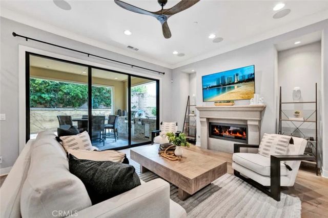 32 Lark, Lake Forest, CA 92630