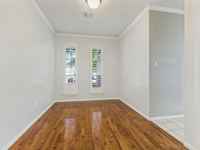 5404 Pecan Creek Circle, Fort Worth, TX 76244