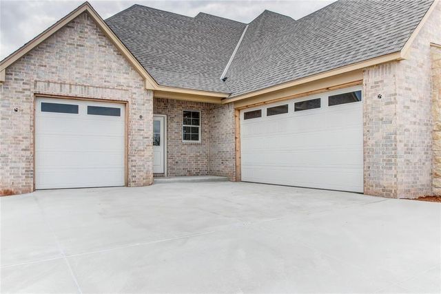 1913 Providence Drive, Norman, OK 73071