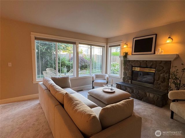 510 3rd Avenue N, Edmonds, WA 98020