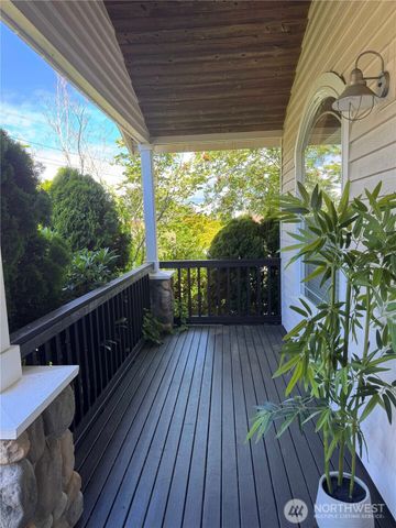510 3rd Avenue N, Edmonds, WA 98020