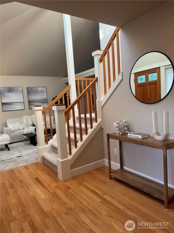 510 3rd Avenue N, Edmonds, WA 98020