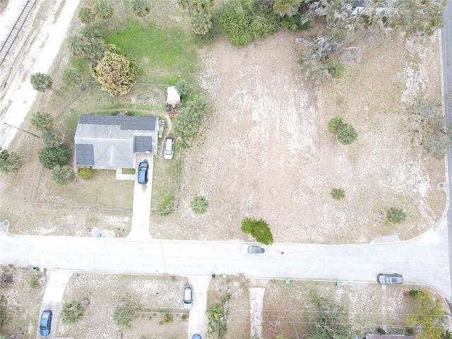 209 W BADGER AVENUE, Eustis, FL 32726