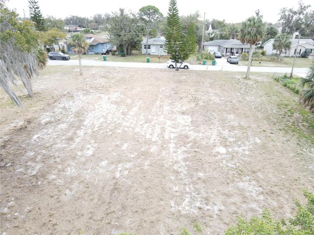 209 W BADGER AVENUE, Eustis, FL 32726