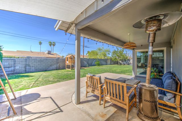 1640 N QUEENSBURY Road, Mesa, AZ 85201