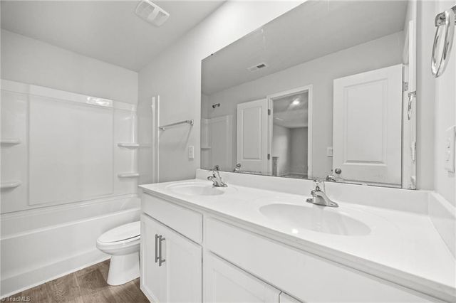 6884 Keeneland Drive, Whitsett, NC 27377