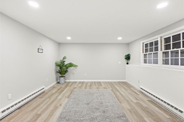 25 Lincoln Avenue, Lake Ronkonkoma, NY 11779