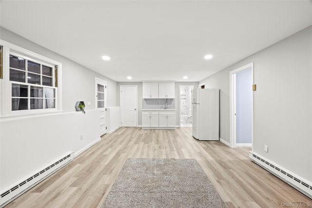 25 Lincoln Avenue, Lake Ronkonkoma, NY 11779