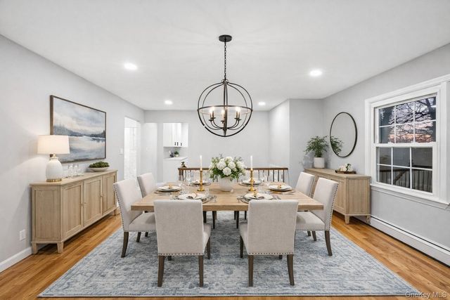 25 Lincoln Avenue, Lake Ronkonkoma, NY 11779