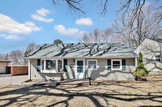 1955 Polaris Place, North Saint Paul, MN 55109