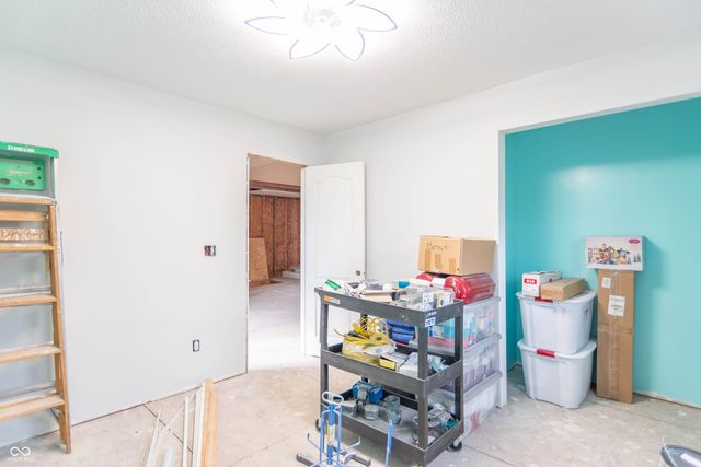 5388 E Rinker Road, Mooresville, IN 46158