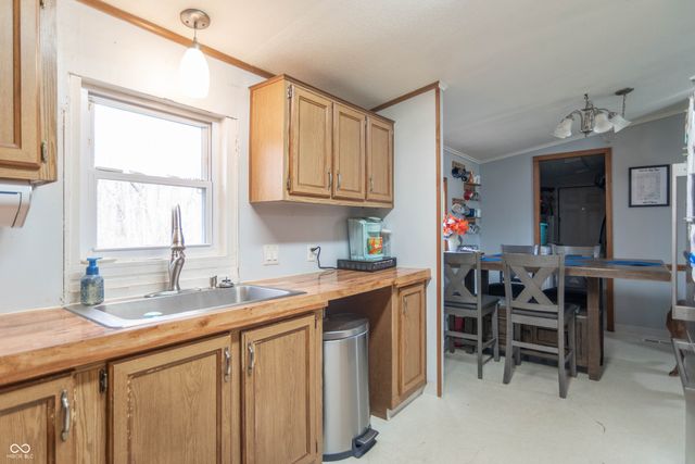 5388 E Rinker Road, Mooresville, IN 46158