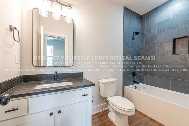 1047 S Laramie Heights, Fayetteville, AR 72704