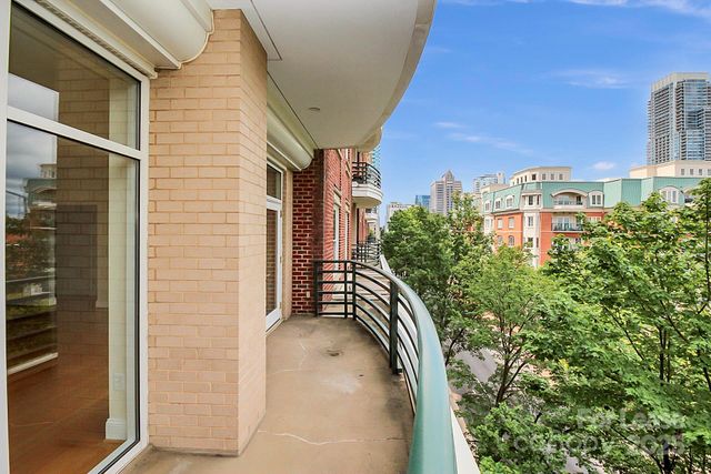 400 Church Street N 414, Charlotte, NC 28202