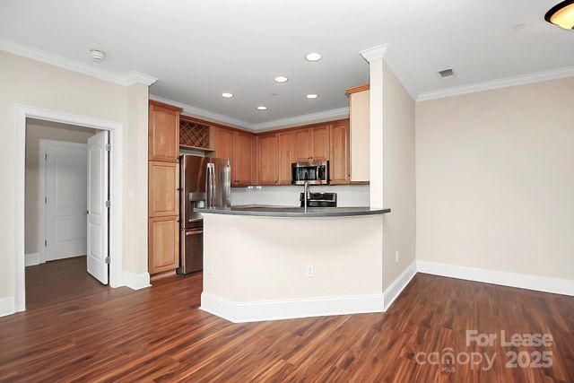 400 Church Street N 414, Charlotte, NC 28202