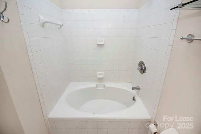 400 Church Street N 414, Charlotte, NC 28202