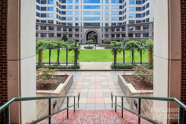 400 Church Street N 414, Charlotte, NC 28202