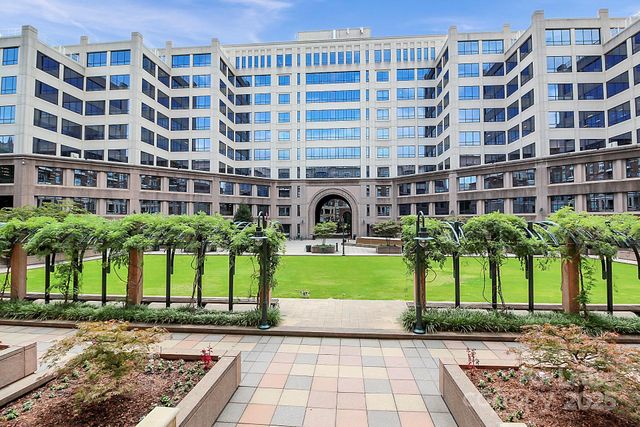 400 Church Street N 414, Charlotte, NC 28202