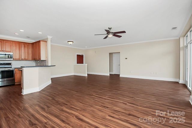 400 Church Street N 414, Charlotte, NC 28202